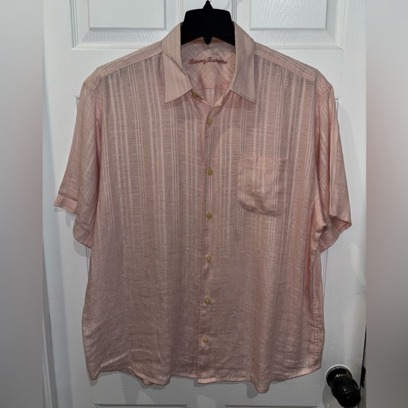 Tommy Bahama Other - Tommy  Bahama Size XL  100% Linen  Short Sleeve Button Front Shirt